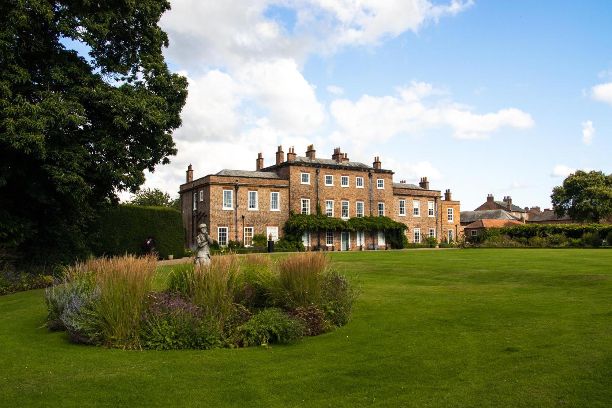 Thirsk Hall South Wing, North Yorkshire Εξωτερικό φωτογραφία